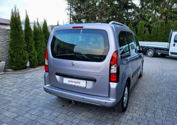 Peugeot Partner cena 41500 przebieg: 165000, rok produkcji 2016 z Lwówek Śląski małe 121